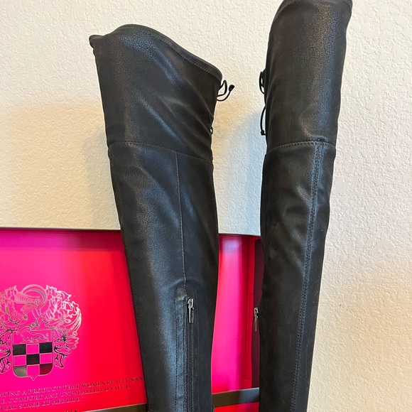 Black overknee boots - Picture 4 of 5